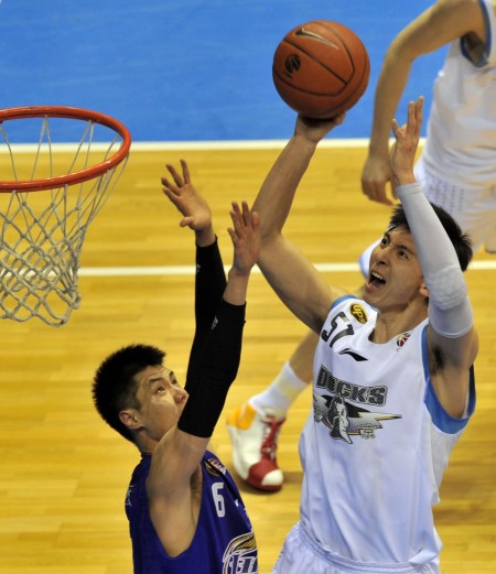 中国女棒在国际赛场表现稳健